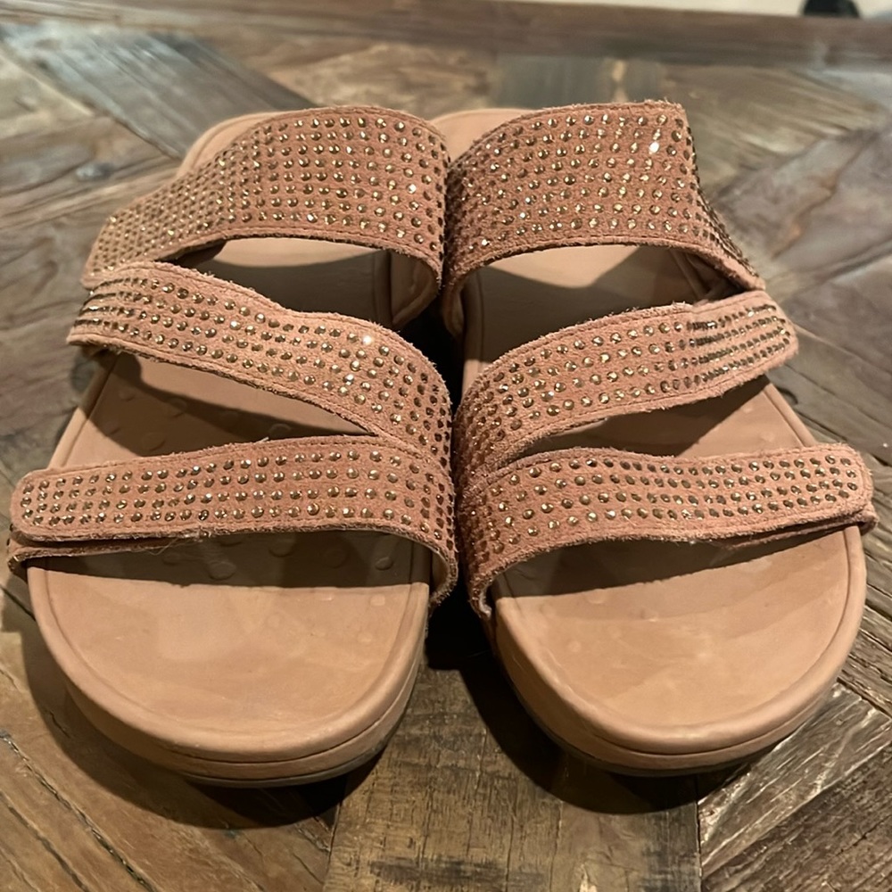 Vionic Suede Platform Sandals with Rhinestones- Alexis Size 9